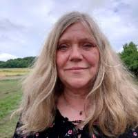 3 "Iris Moldenhauer" profiles