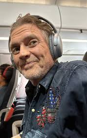 Lauren Monroe (@IamLaurenMonroe)