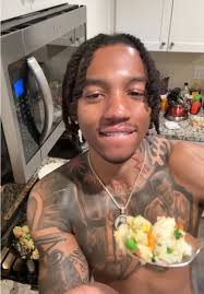 Whos Cooking with Mari