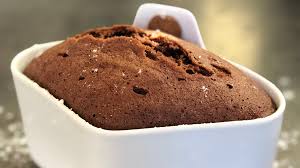 Un Cake Sans Gluten Realise Avec Le Trio Ceramique Vous Pouvez Facilement Preparer Des Cakes Ou Gateaux Avec Les Ce En 2020 Cake Sans Gluten Alimentation Idee Recette