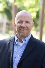 Longshore ahead, Howerton and Whidden winners