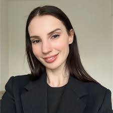 Alexandra Mather's Instagram, Twitter & Facebook