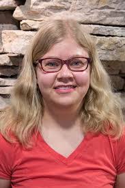 Laura Peterman's Instagram, Twitter & Facebook