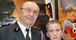 VILLARD-BONNOT. Pompier de grand-père en petit-fils