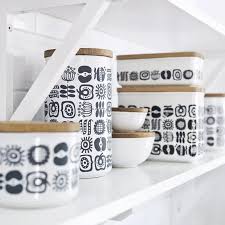 Sagaform Keep Storage Jars With Oak Lids By Sagaform Huset Shop Com Jar Storage Retro Kitchenware Scandinavian Kitchen