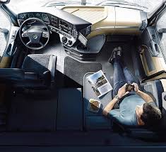 Mercedes Benz Trucks Presents The New Actros 2019 Mercedes Benz Trucks Mercedes Benz Expedition Truck