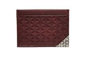 Insert one of the 4 3/4'' x 9 3/4'' pieces of stabilizer inside the card kitty and work it all the way to the top. Wallets Are For Suckers