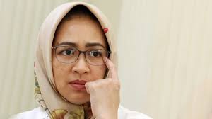 Sempat Diapit Bima dan Celli, Airin Negatif Corona