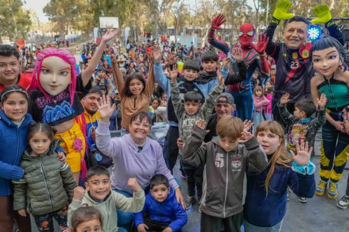 Chimbas celebr&oacute; a lo grande el D&iacute;a del Ni&ntilde;o con m&aacute;s de 7.000 chicos | Diario La Provincia San Juan