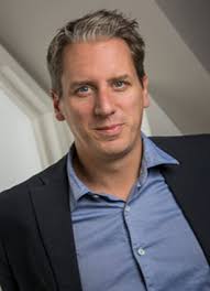 Yellow Graphic Designer Infographic Resume