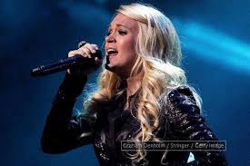 The songbird scooped the most prestigious gong of the evening in the form of the video of the year. Mike Fisher Carrie Underwood Won T Spoil Kids English Movie News Times Of India