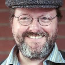 Working in London in the IT industry, he discovered