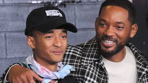 David Beckham felicita a su madre con las fotos más tiernas que demuestran  su increíble cambio físico desde su juventud hasta ahora