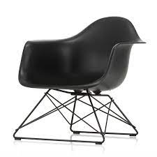 Eames plastic side chair dsw vitra 44030500. Eames Plastic Armchair Lar Von Vitra Connox