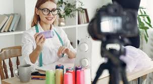 Sebutkan upaya yang dilakukan untuk mengembangkan ekonomi kreatif. 16 Contoh Industri Kreatif Di Indonesia Manfaatnya Bagi Perekonomian