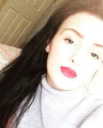 Alana Meek's Instagram, Twitter & Facebook