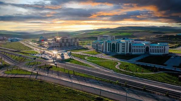 Bayburt Üniversitesi Bilgi Paketi / Ders Kataloğu