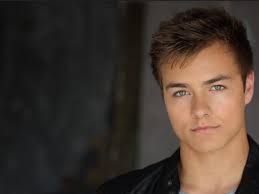 Aug 30, 2021 · peyton meyer is an american actor. Peyton Meyer Bio Relationship With Rowan Blanchard And Sabrina Carpenter Networth Height Salary