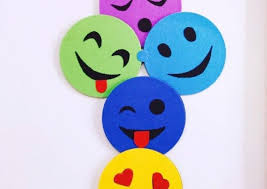 Building emojis include commercial buildings and residential houses, basically giving you the opportunity to create a neighborhood entirely out of emojis. Recycling Crafts With Cds To Decorate Your Home And Garden Upcycled Crafts Emoji Room Crafts With Cds