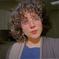 Danielle Mankiewicz's Instagram, Twitter & Facebook