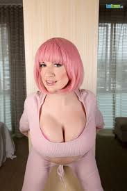 Lana Kendrick With Pink Hair