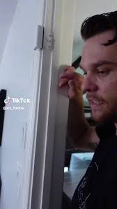 Beatrice Rendon's Instagram, Twitter & Facebook