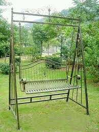 Pin De Fatih Gonul En Hierro Sillones Para Jardin Decoracion En Hierro Carretas Para Jardin