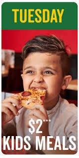 Mario Weekly's Instagram, Twitter & Facebook