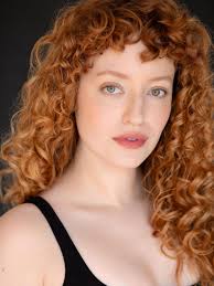 That totally relatable feeling when you're stuck working from home and  Slinky Dog transports you to DISNEY WORLD?! Such an amazing project I had  the absolute honor to work on! Thank you