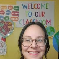 Rebecca Downard's Instagram, Twitter & Facebook