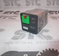 RUMC31P7 US STOCK - SCHNEIDER Universal plug in relay 11 pin FAST SHIPPING