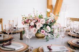 Turn the altar area into a wedding wonderland. Average Cost Of Wedding Flowers In 2021 Yeah Weddings