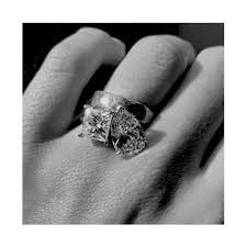 More images for emily ratajkowski wedding ring » Pin On Engagement Rings