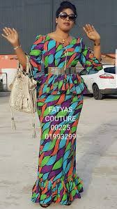 Voir plus d'idées sur le thème mode africaine, tenue africaine, robe africaine. Pin By Mme Doukoure On Mode Africaine African Print Fashion Dresses African Attire African Fashion Dresses