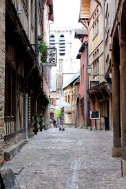 Un Week End A Troyes Avec Mes Bonnes Adresses Visiter Troyes Bois Rouge Colombage