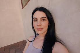 Adelaide kane news, gossip, photos of adelaide kane, biography, adelaide kane boyfriend list 2016. Adelaide Kane Adelaidekane My Skins Been Trash This Year So I M