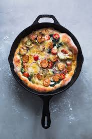 Pizza 3 Minutes Saucisses Italiennes Epinards Tomates Cerises Cœurs D Artichauts Et Mozzarellapizza 3 Minutes Saucisses Italiennes Epinards Tomates Cerise Cœurs D Artichauts Et Mozzarella Saucisses Italiennes Recettes De Cuisine Et