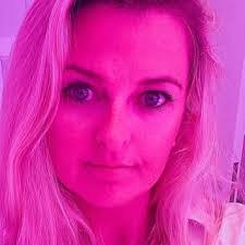 Stacey Acuna's Instagram, Twitter & Facebook