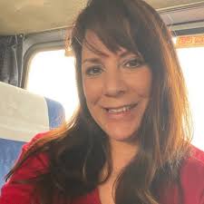 How is it possible that I am the only woman speaking at the Emerald Science  conference? There are brilliant women in STEM working with cannabinoids.  More must be done to bring them