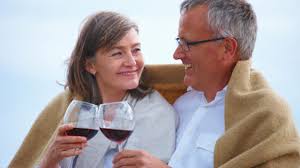 Doch für sie war die entscheidung gegen die schule und für die bedürfnisse ihres sohnes richtig. Hochzeitstag Geschenke Fur Die Eltern Tipps Und Ideen