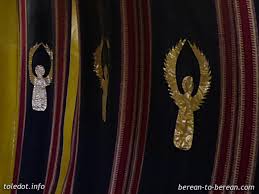 Und die sonne verlor ihren schein, und der vorhang des tempels zerriß mitten entzwei. Die Stiftshutte Das Allerheiligste Die Cherubim Die Engel