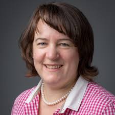 Manuela Morris's Instagram, Twitter & Facebook