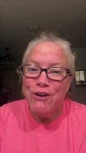 Ellen Sheffield's Instagram, Twitter & Facebook