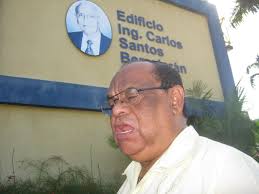 UNI informa de 2 mil 520 bachilleres en prueba de Matemáticas: Algunos se  mostraron muy seguros y otros se encontraron con dificultades en geo y  trigonometría