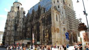 A fost dat in judecata sinedriului in temeiul unor marturii mincinoase, invinuit a fi rostit cuvinte de hula impotriva templului si a legii, si osandit a fi ucis cu pietre. Catedrala Sfantul Stefan Stephansdom Viena