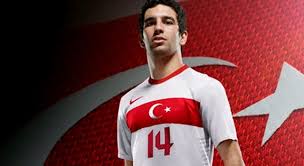 4 isim çıkarıldı a milli takım'ın euro 2020 kadrosu belli oldu. Milli Takima Cevreci Forma Son Dakika Haberleri