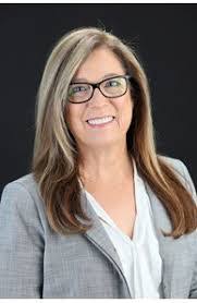 Donna Berger's Instagram, Twitter & Facebook