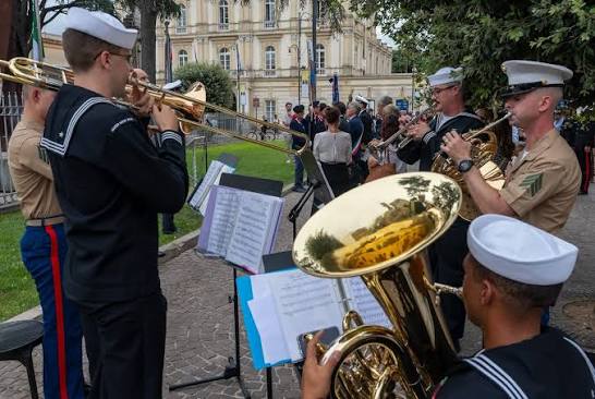 Brass quintet honors 9/11 commemoration in Pompeii