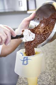 Make Sure All Ingredients Are At Room Temperature Mix Butter Cream Salt And Vanilla Then Alternate Dry Siev In 2020 Travel Cake How To Roast Hazelnuts Cake Recipes