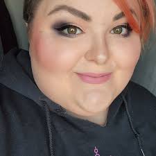 These are two of the 5 Bluejays that visit